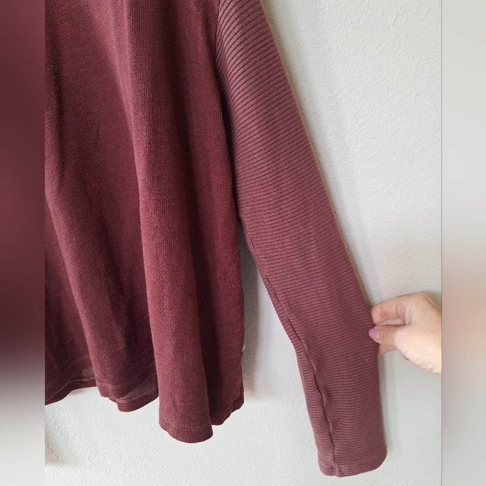 Monrow Womens Lightweight Crew neck Long Ribbed sleeve Top Burgundy Size S - Picture 3 of 5